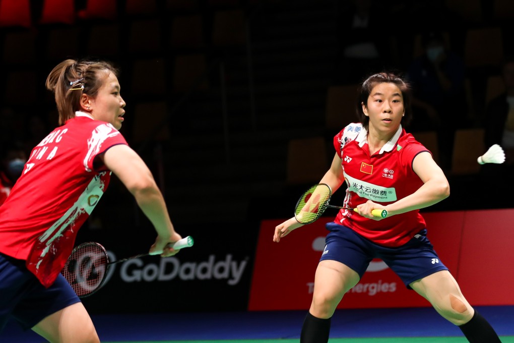 Chen Qingchen (left) and Jia Yifan of China compete in the women's doubles match against Rawinda Prajongjai and Puttita Supajirakul of Thailand during the Uber Cup. Photo: Xinhua