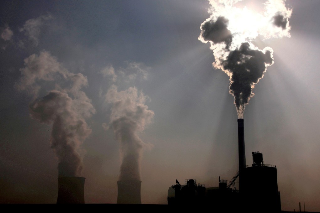 The installed capacity of coal-fired power plants in China is to be strictly controlled, according to a policy document. Photo: Reuters