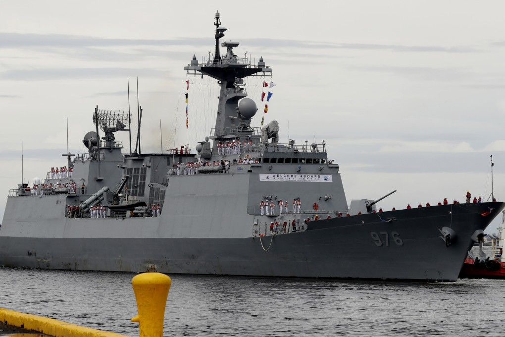 South Korean navy destroyer, the Munmu The Great, prepares to dock. The country’s new naval interception system will protect warships from hostile aircraft and missiles. Photo: AP