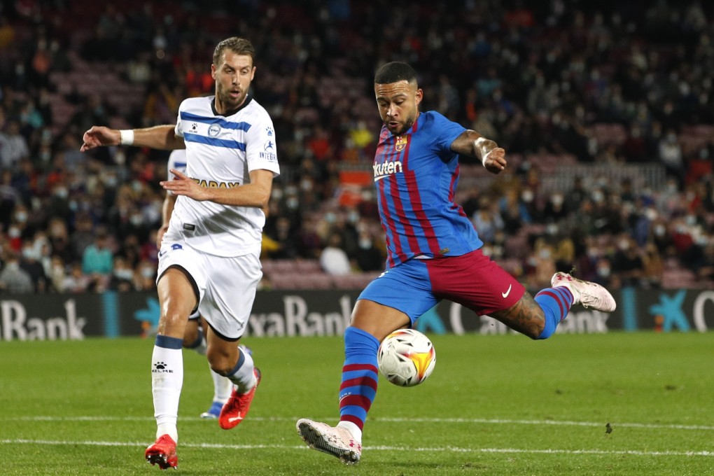 Memphis Depay’s fine opener fro Barcelona was quickly cancelled out. Photo: Reuters