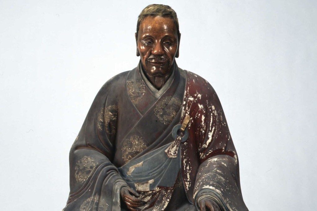 A wooden statue of Zen master Yinyuan Longqi, known as Ingen in Japan. Photo: Courtesy of Obaku-san Manpuku-ji in Kyoto Prefecture/Kyodo