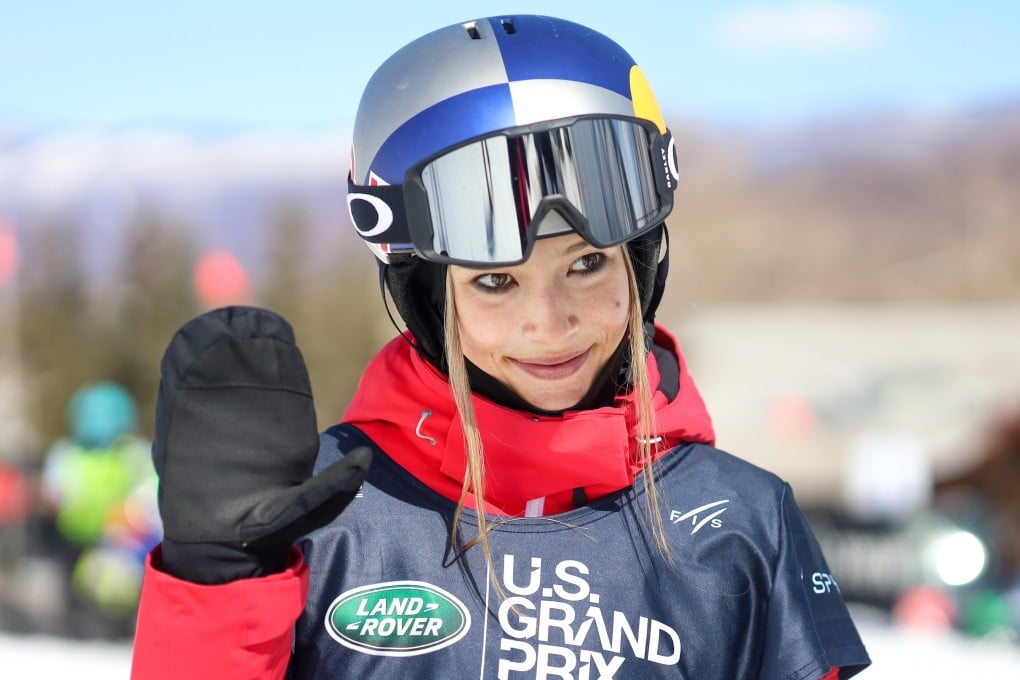 China's Eileen Gu Ailing waves to the camera after competing in the women's half-pipe skiing qualifiers of the 2021 US Grand Prix and World Cup in March. Photo: AP