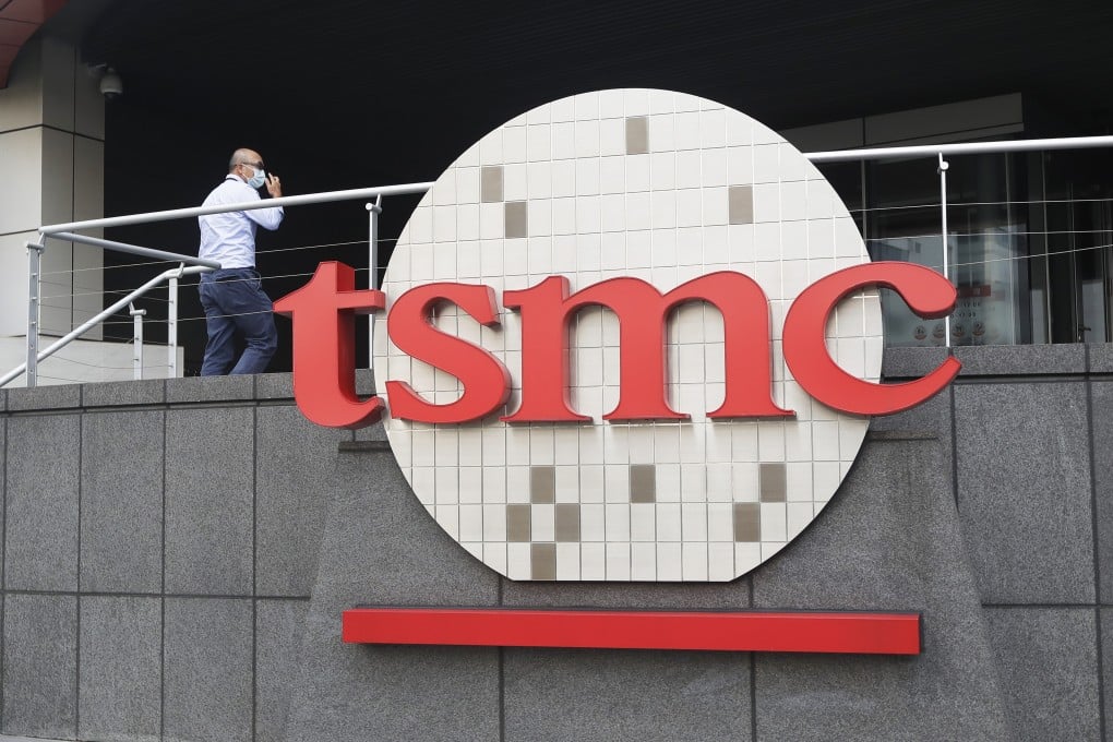 A person walks into the Taiwan Semiconductor Manufacturing Co (TSMC) headquarters in Hsinchu, Taiwan, on October 20, 2021. The chip maker and Sony announced on Tuesday that they were building a US$7 billion fabrication plant together in Japan. Photo: AP