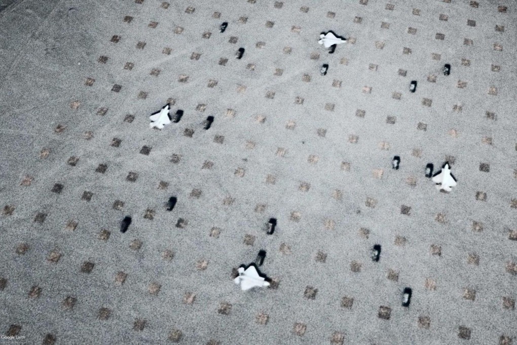 Satellite images show mock-ups of F-35 jets in the target area of the PLA shooting range. Photo: Kanwa International Journal