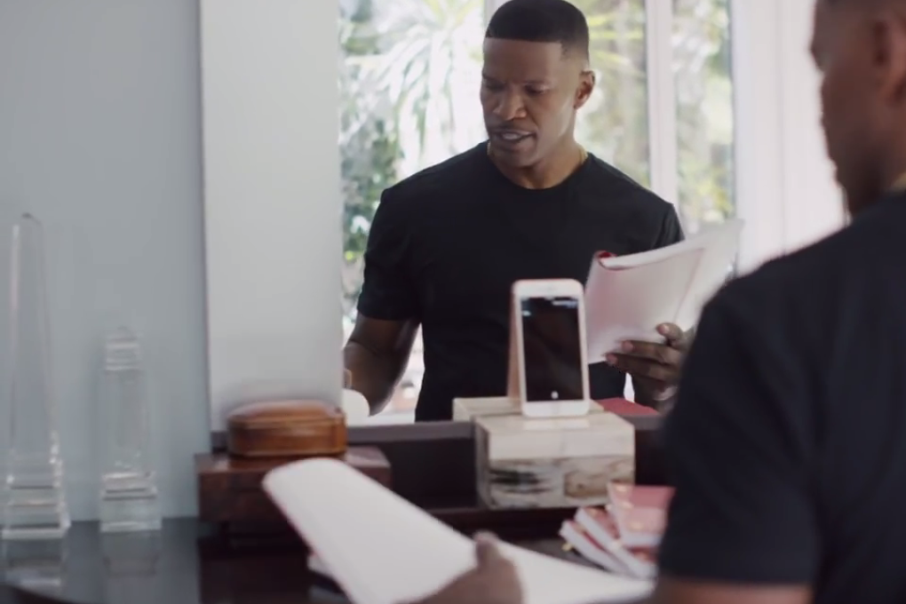 Jamie Foxx interacting with Siri in a 2015 ad for the iPhone 6S. Photo: BI Screenshot/Apple