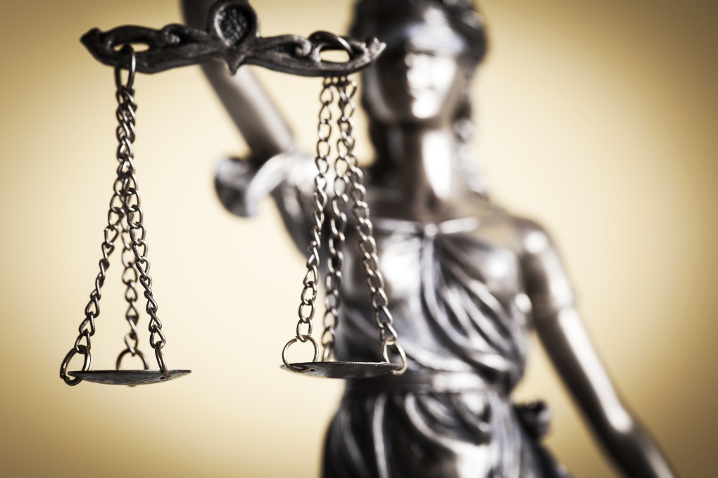 The defendant cites British Columbia, Canada's Liquor Control and Licensing Act in claiming laws were broken when he was allowed to drink too much