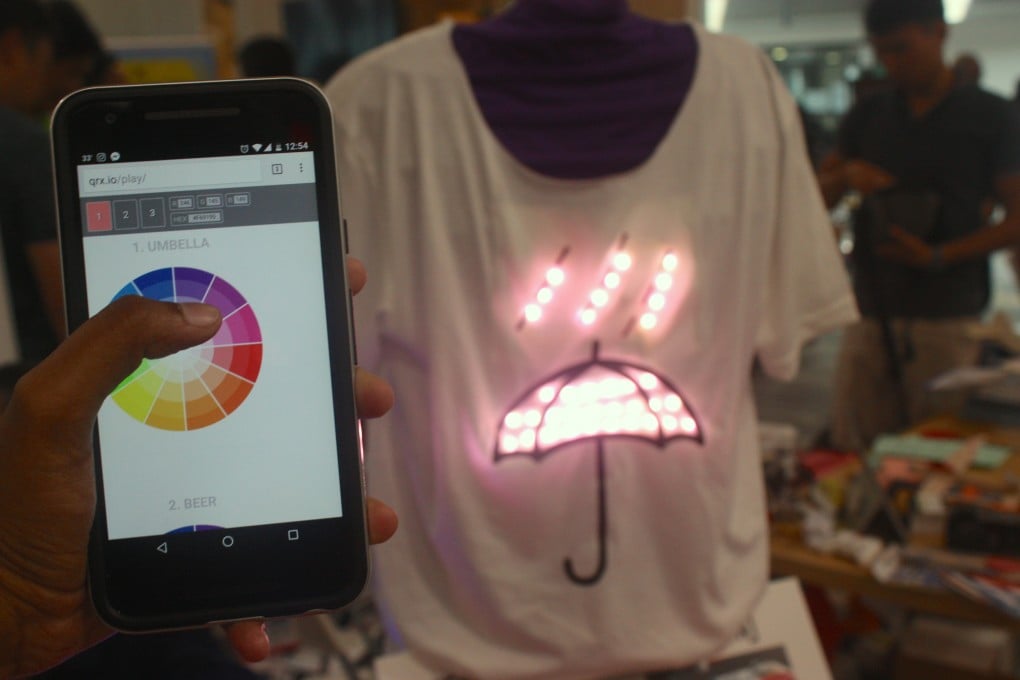 A demonstation of the I-o-Tee at the 2016 Singapore Maker Faire, where ESPert had a booth. Photo: Sharanya Pillai