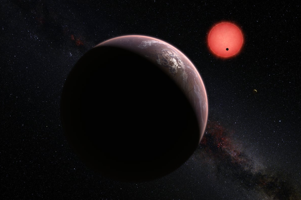 NASA’s Hubble Space Telescope caught a double transit, which is when two planets pass in front of the same star at almost the same time. Photo: ESO / M. Kornmesser