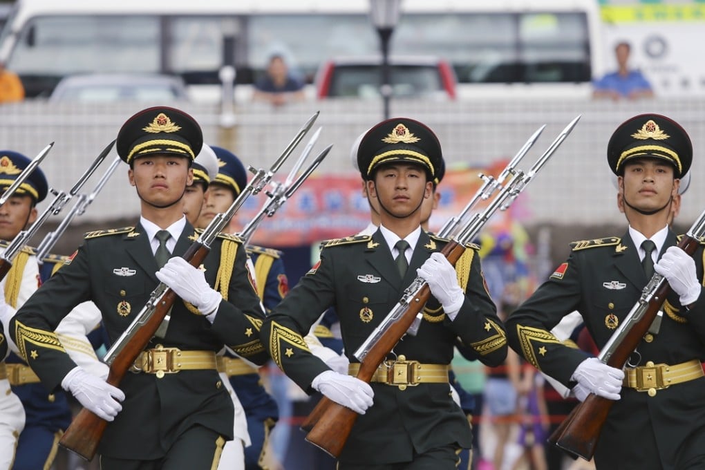 Chinese soldiers have been told to back reform. Photo: Sam Tsang