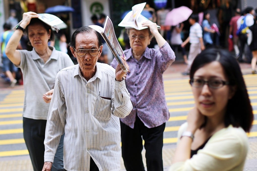The Observatory forecasts temperatures will drop to as low as 17 degrees later this week. Photo: Sam Tsang