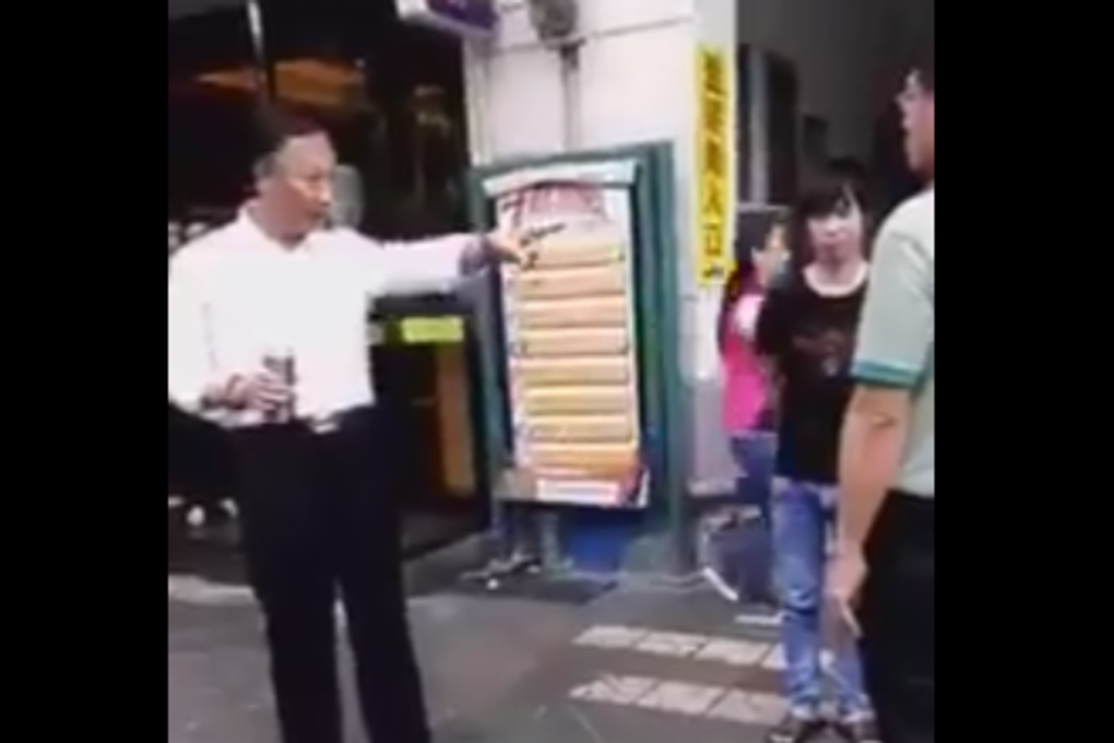A photograph taken from a video of the confrontation between Foxconn chairman Terry Gou and two staff he caught smoking at its Shenzhen factory, which has gone viral after being posted online. Photo: United Daily News