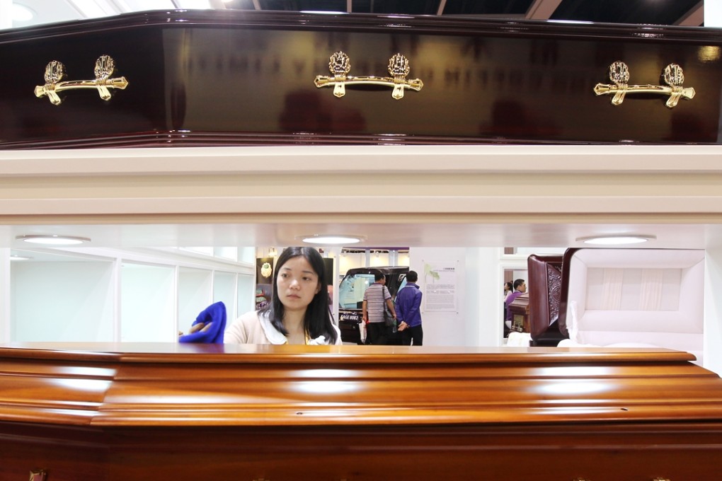Sunshine Life Insurance will pay about HK$775.6 million for a 7.3 per cent stake in Fu Shou Yuan International Group. Photo: K.Y. Cheng