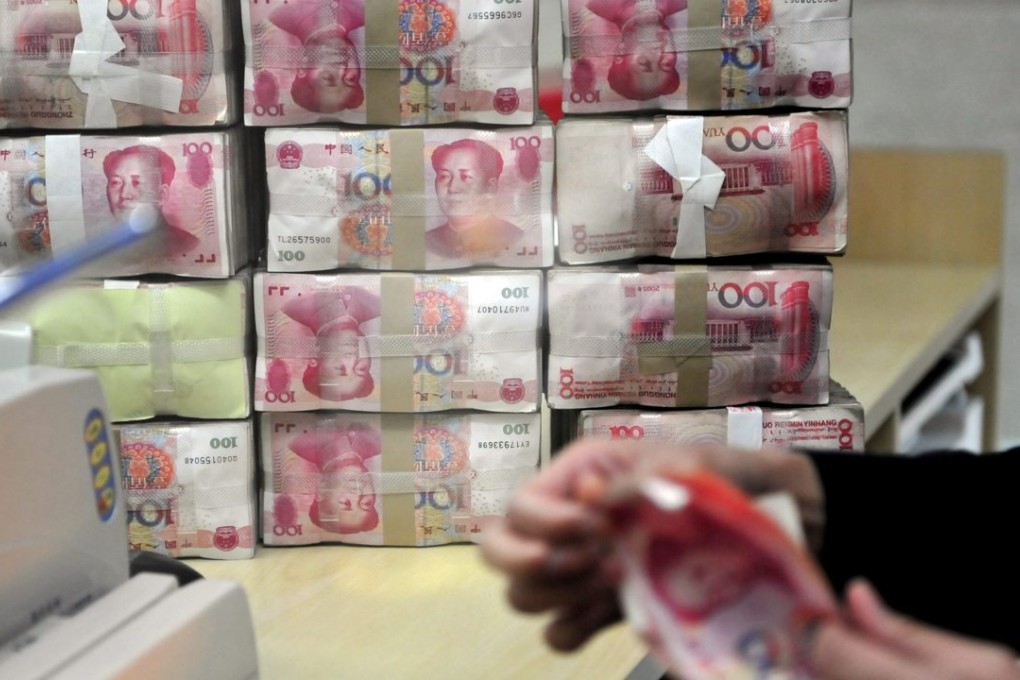 The International Monetary Fund on November 30 announced it is adding China's yuan to the currencies that the Washington-based crisis lender uses as a measure of value, alongside the dollar, euro, yen and pound sterling. Photo: EPA