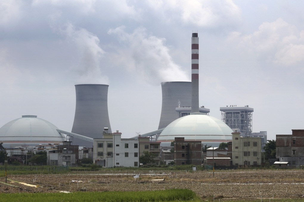 The Heyuan coal fired power station pumps out greenhouse gases as it pollutes the Dongjiang River, a source of water for Hong Kong. Photo: SCMP Pictures