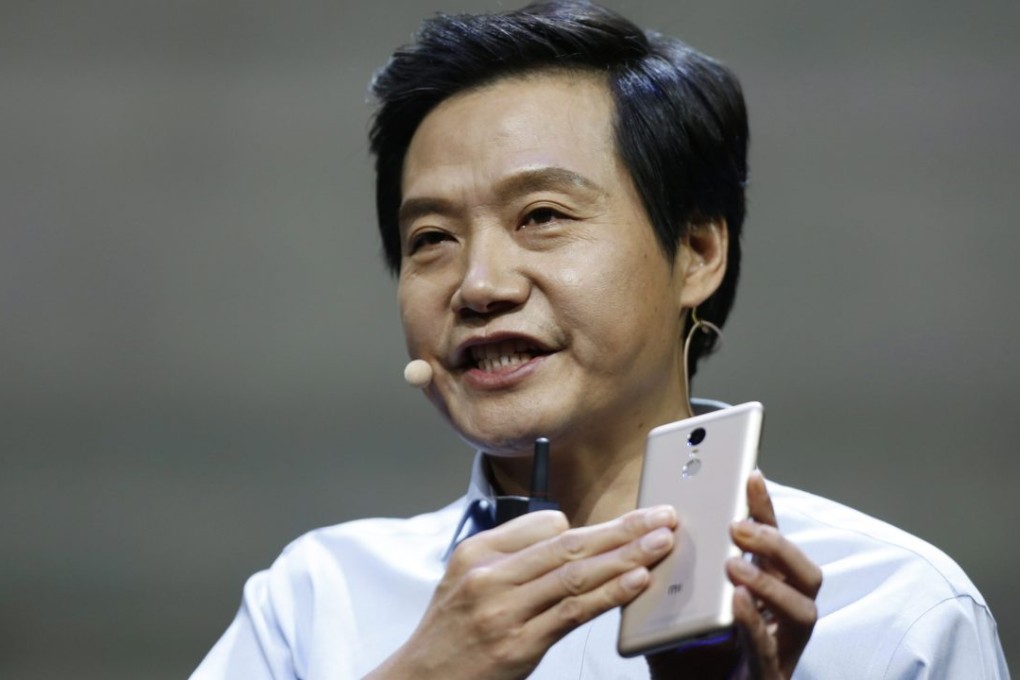 Xiaomi CEO Lei Jun is shown introducing the Redmi Note 3 in Beijing on November 24. Co-founder Lin Bin said earlier that “we’d rather be known as an internet company” and Xiaomi hopes the new deal smooths the way for it to roll out more smart products. Photo: EPA