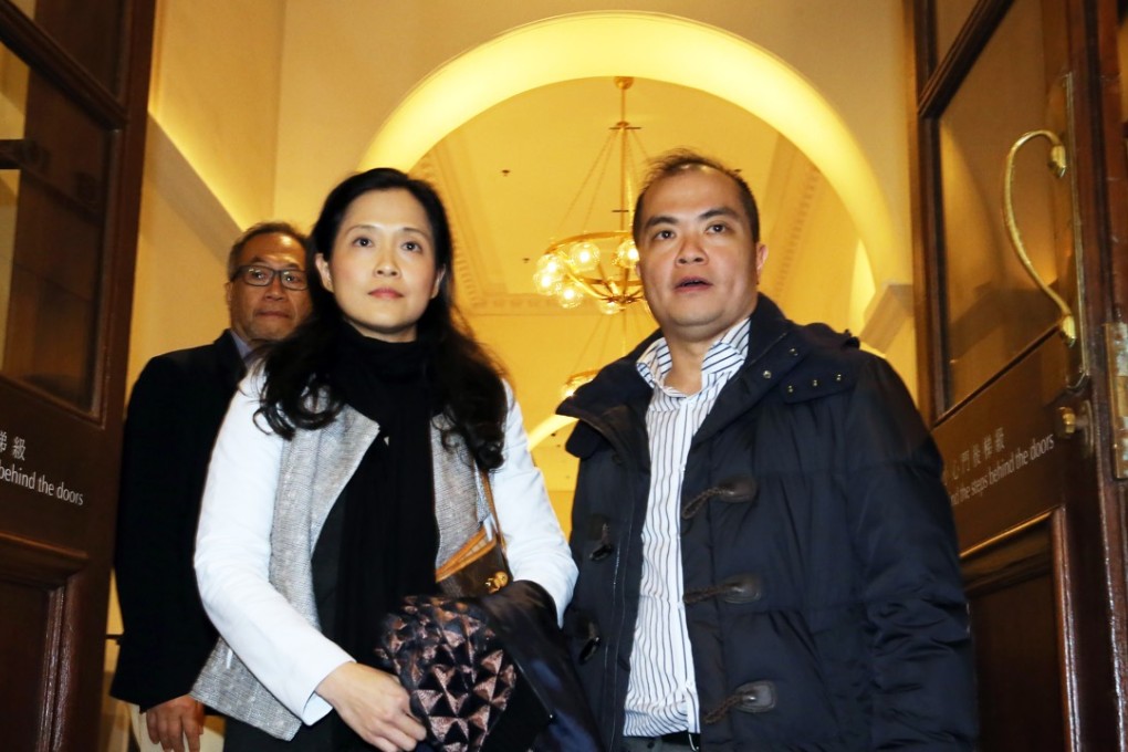 Yvonne Kam (left), financial controller of Yung Kee, outside the Court of Final Appeal in Central. Photo: Felix Wong