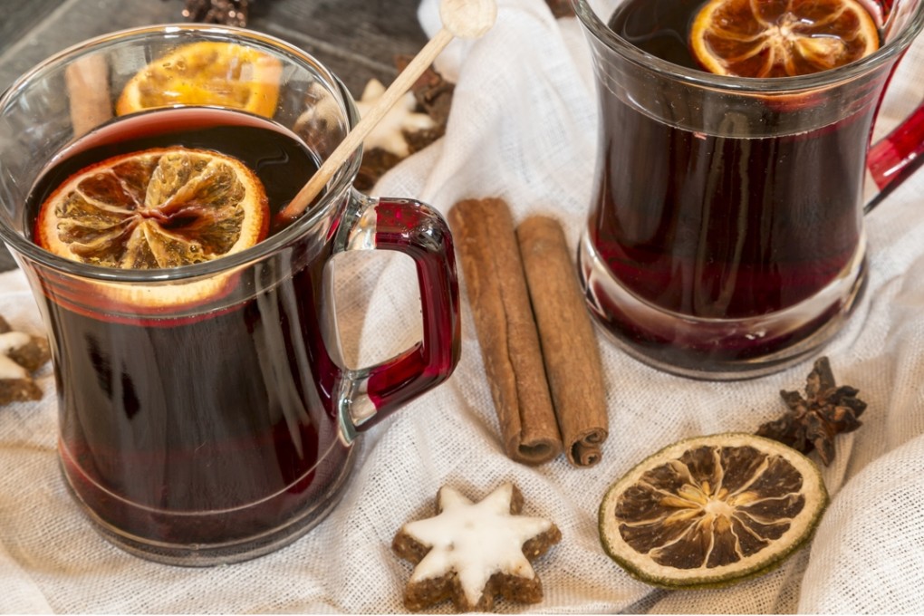 Glasses of mulled wine. Photos: Corbis