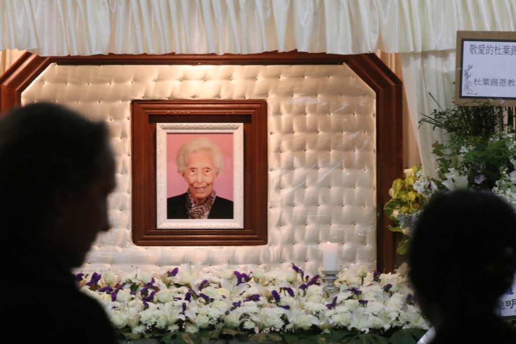 Floral tributes to Elsie Tu at the Universal Funeral Parlour in Hung Hom. She will be cremated today. Photo: Edward Wong
