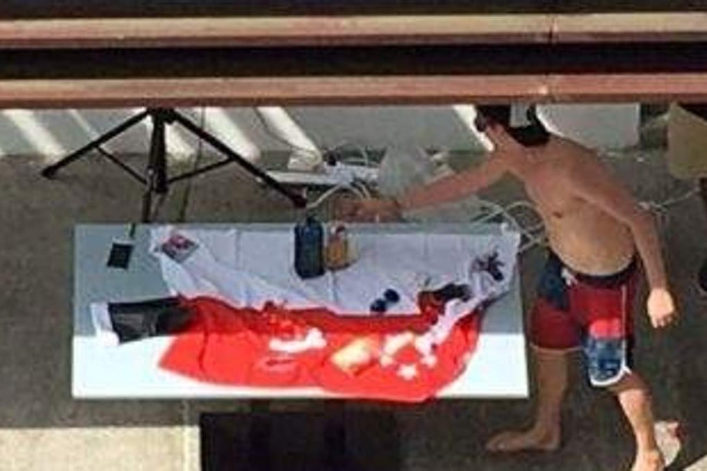 A netizen posted this photo of the incident involving an Israeli diplomat. Photo: All Singapore Stuff