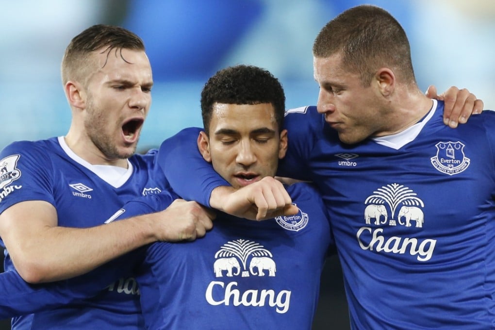 Everton’s Aaron Lennon refused to celebrate after netting against his old club after scoring, but his side couldn’t hold out for the win. Photo: Reuters