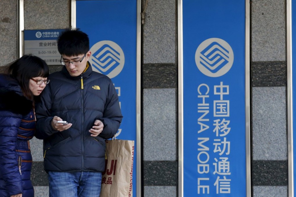 None of China’s biggest telecommunications network operators - China Mobile, China Unicom and China Telecom - were active in cross-border mergers and acquisitions last year, but analysts say that could change in 2016 as eye international expansion. Photo: Reuters