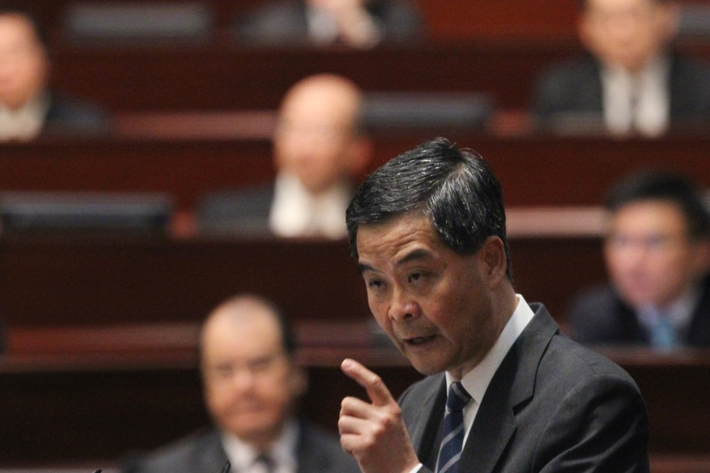 Chief Executive Leung Chun-ying would accomplish more if he paid more attention to his approval ratings. Photo: Felix Wong