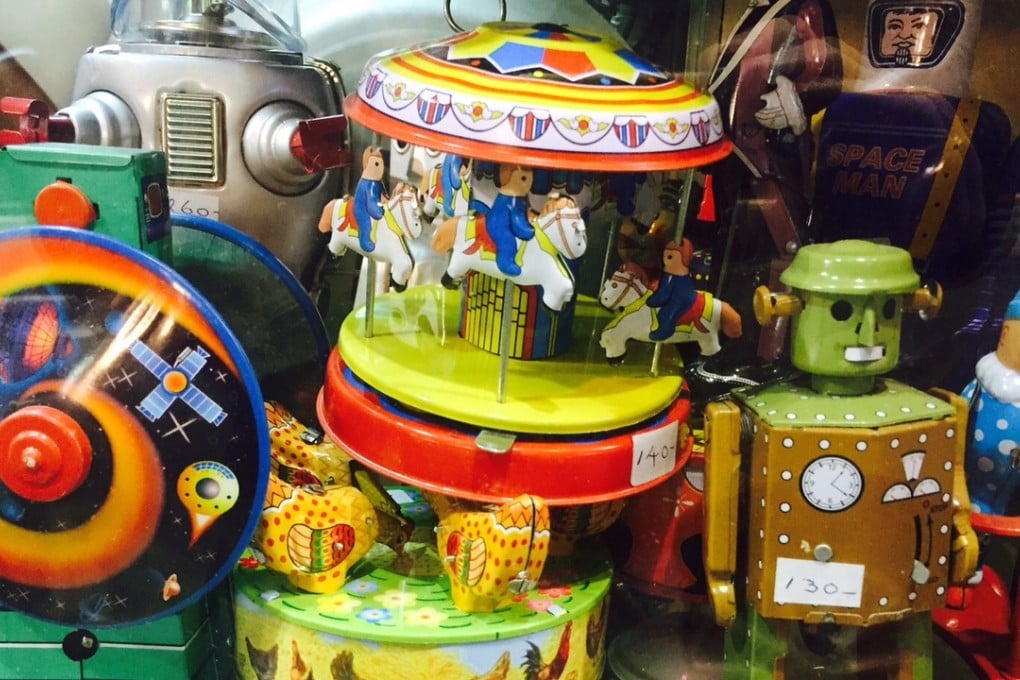 Retro tin toys at Chung King Yong Yau