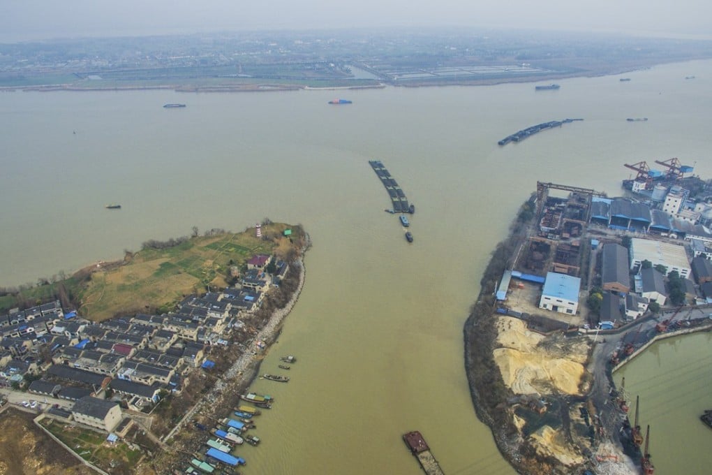 The Jianbi navigation lock in Zhenjiang in Jiangsu province. The Jianbi navigation lock links the Yangtze River and the Sunan section of the Beijing-Hangzhou Grand Canal. Photo: Xinhua