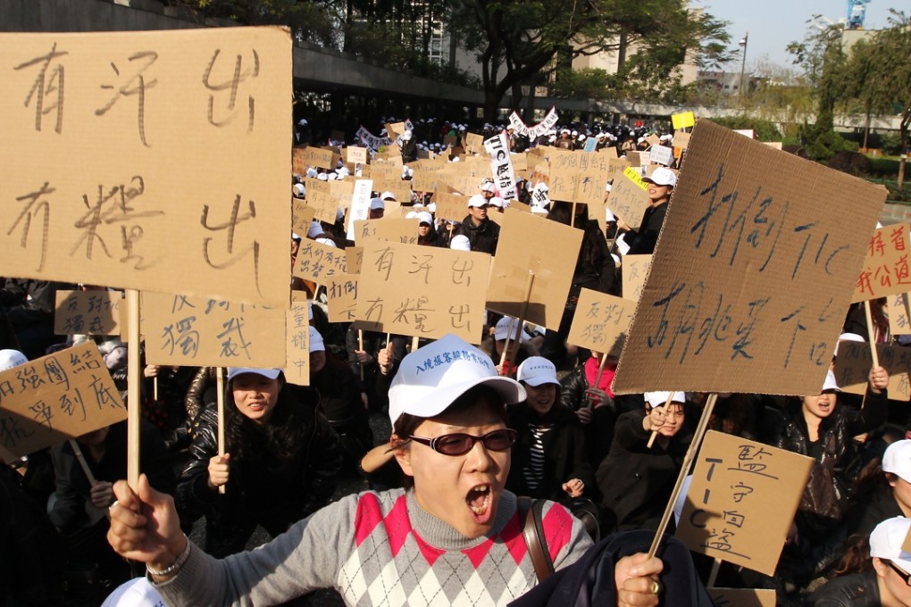 Tour guides, drivers and others working in the inbound mainland tourism industry have previously protested against proposed new guidelines by the Travel Industry Council; in this case, in a demonstration in Central in 2011. Photo: Felix Wong
