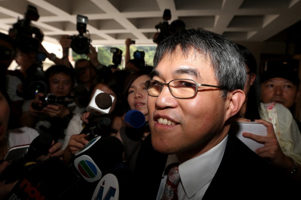 Benjamin Fok Chun-yue walks out of High Court in Admiralty Photo: SCMP Pictures