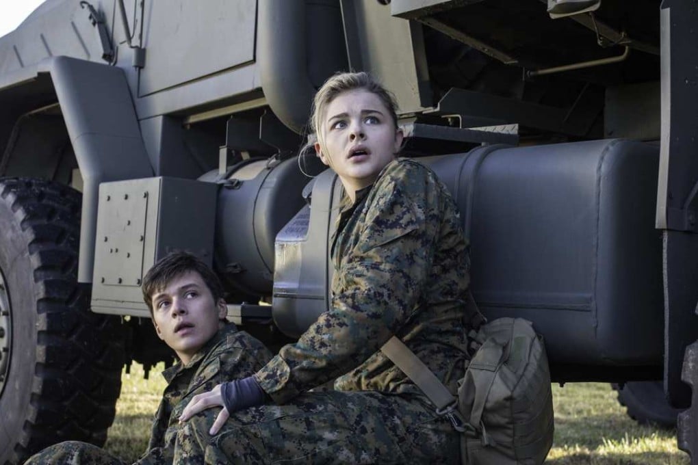 Chloë Grace Moretz and Nick Robinson in the film The 5th Wave (Category: IIA), directed by J Blakeson.