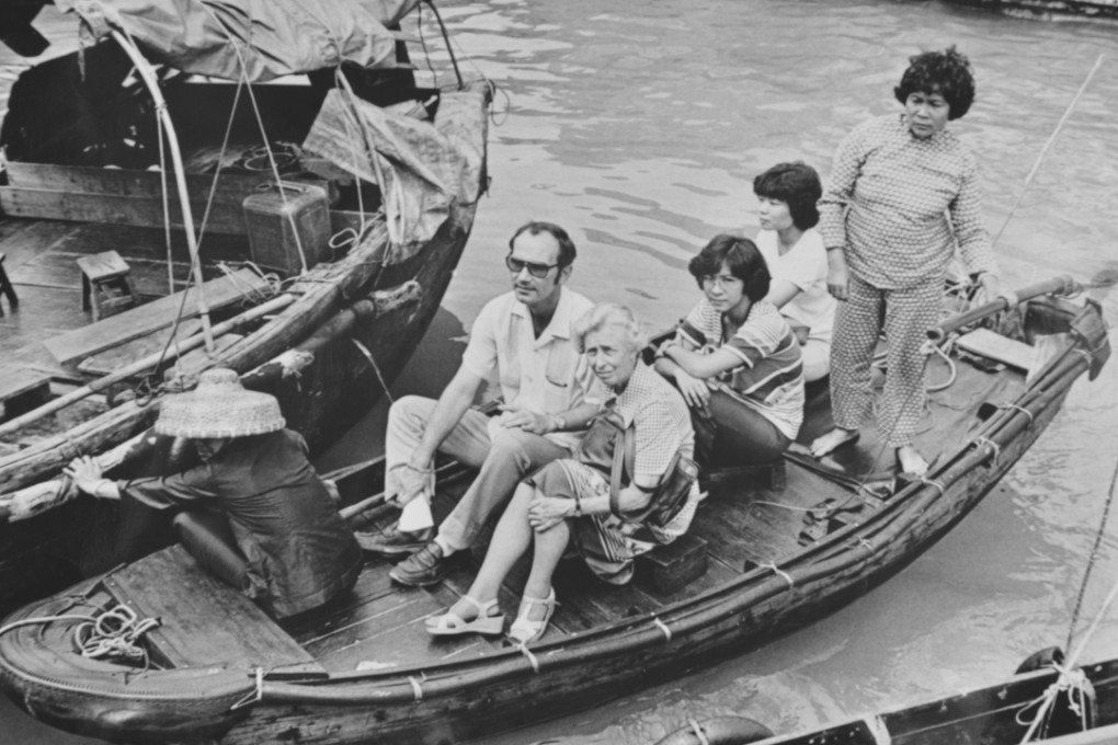 Elsie Elliott and Vic Hummert on their way to meet boat squatters in 1978.