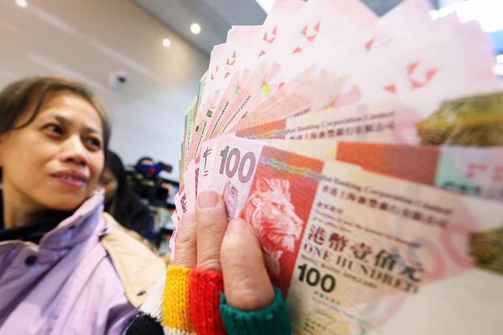 Despite the gloomy economic outlook this year, lai see money does not seem to be affected. Photo: David Wong