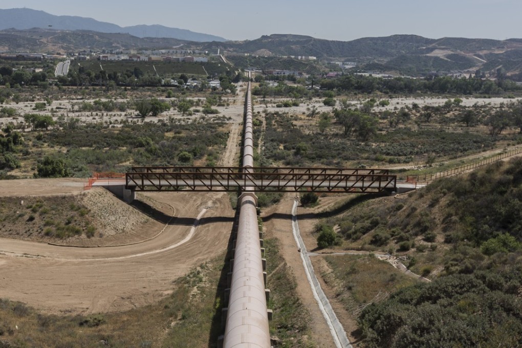 The Owens River Aqueduct system near Los Angeles, a series of pipelines and man-made rivers that divert and transport water via gravity to the city. Photo: Corbis