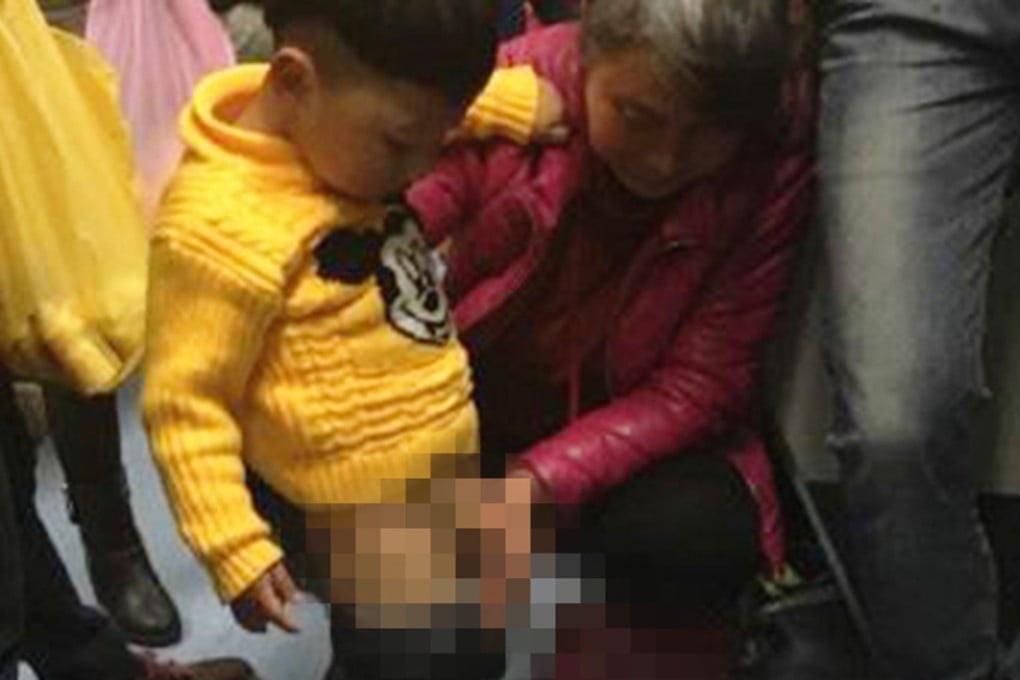 The photograph showing a young Chinese boy urinating inside a Shanghai metro carriage was widely circulated on mainland social media. Photo: SCMP Pictures