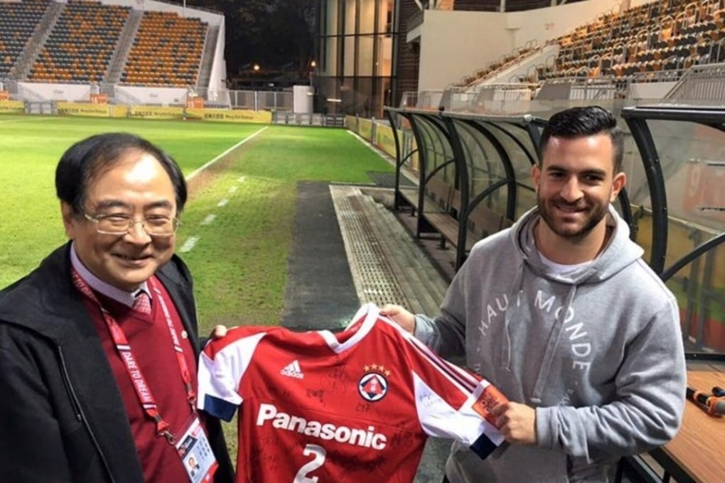 Hong Kong international Jack Sealy has signed for Changchun Yatai in the Chinese Super League.
