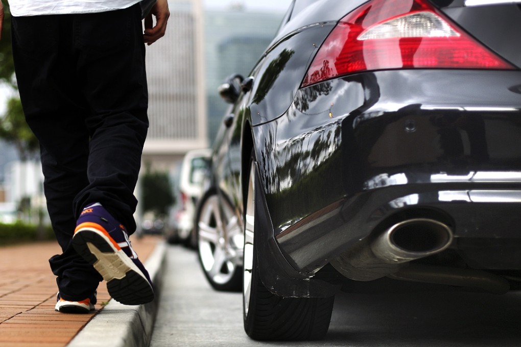 Civic Exchange wants to encourage people to walk rather than drive in the city. Photo: Sam Tsang