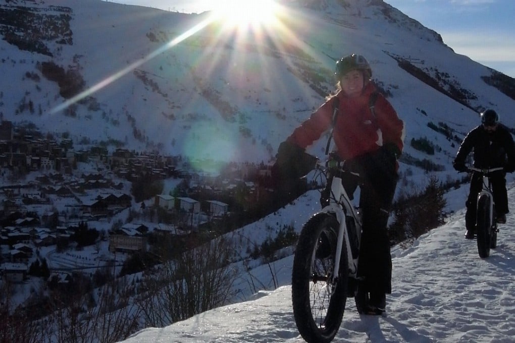 Electric fat biking on snow is a new activity on offer at Les Deux Alpes in France this winter.