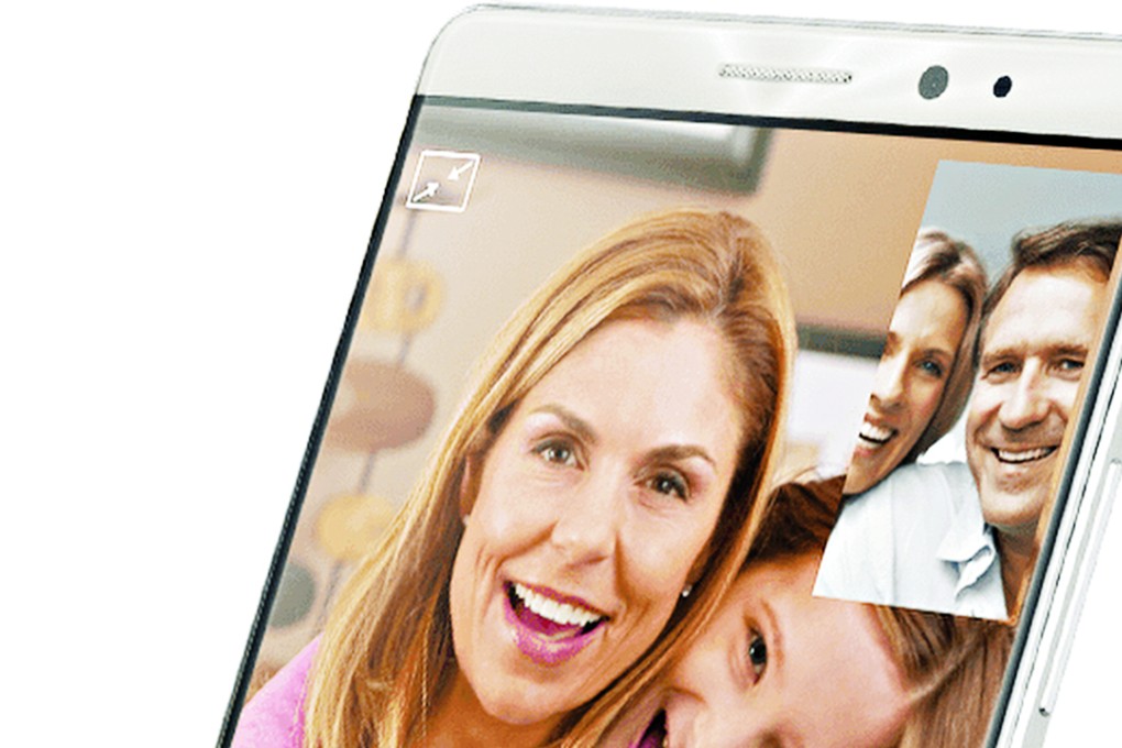 Huawei Mate 8 features a metallic unibody design and a 6-inch 1080p screen.