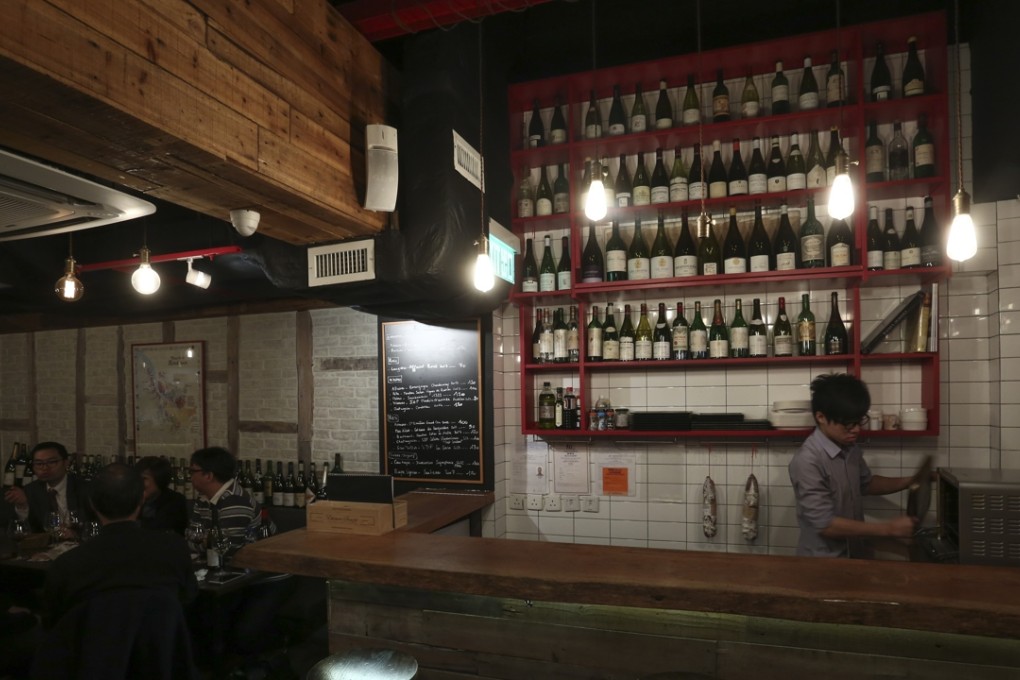 Interior of Le Quinze Vins. Photos: Jonathan Wong