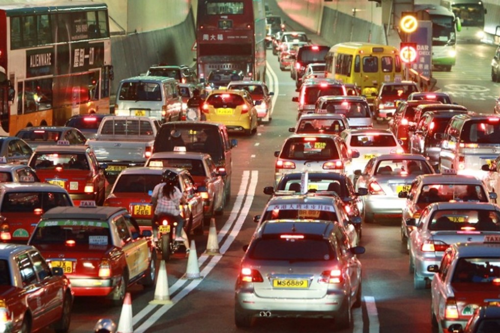 Private cars are to blame for Hong Kong’s congested streets, but will ride-sharing apps be able to make a difference? Photo: SCMP Pictures