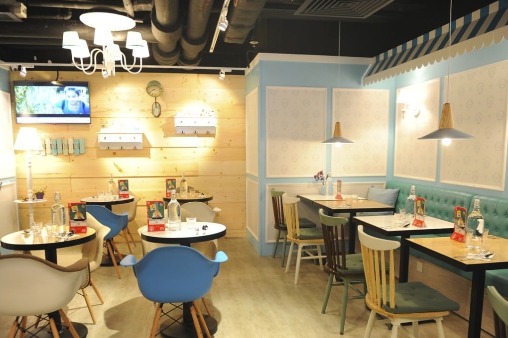 Interior of XOXO Cafe Lab.