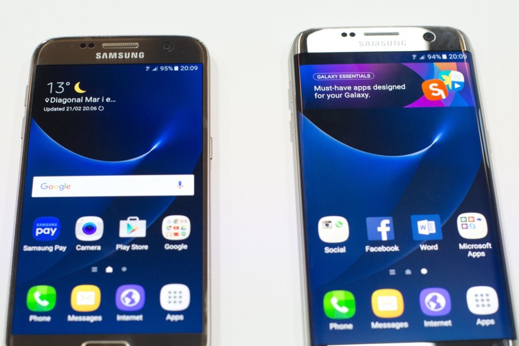 The Samsung Galaxy S7 (left) and the Samsung Galaxy S7 Edge. Photo: Xinhua