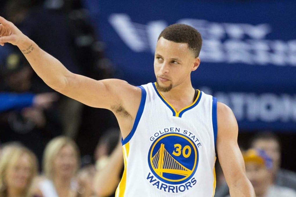 Golden State Warriors guard Stephen Curry points to the fans after their 121-106 victory over Oklahoma City Thunder at Oracle Arena. Photo: USA TODAY Sports