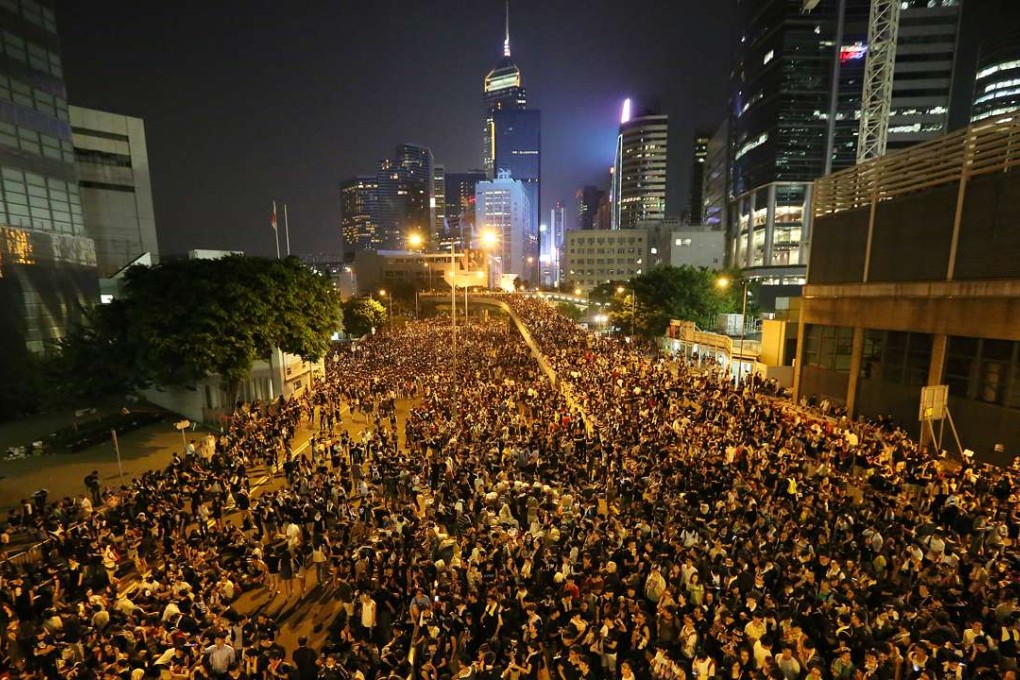 Protesters on Harcourt Road in Admiralty during the Occupy Central.