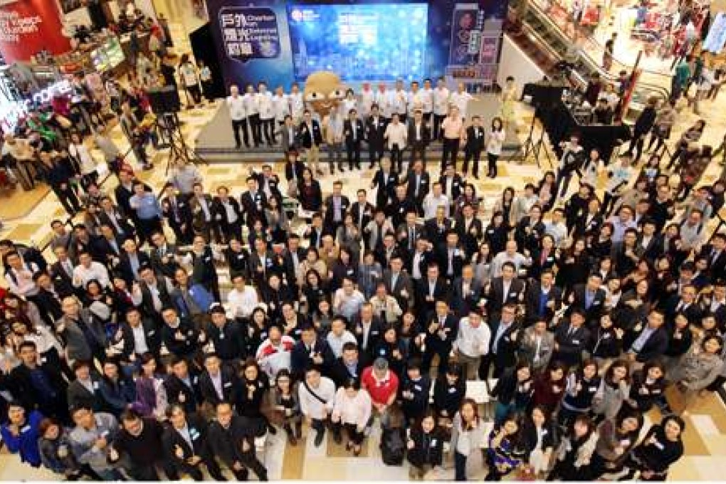 Charter on External Lighting takes effect signing ceremony at Wong Tai Sin. 01APR16 SCMP/ Edward Wong