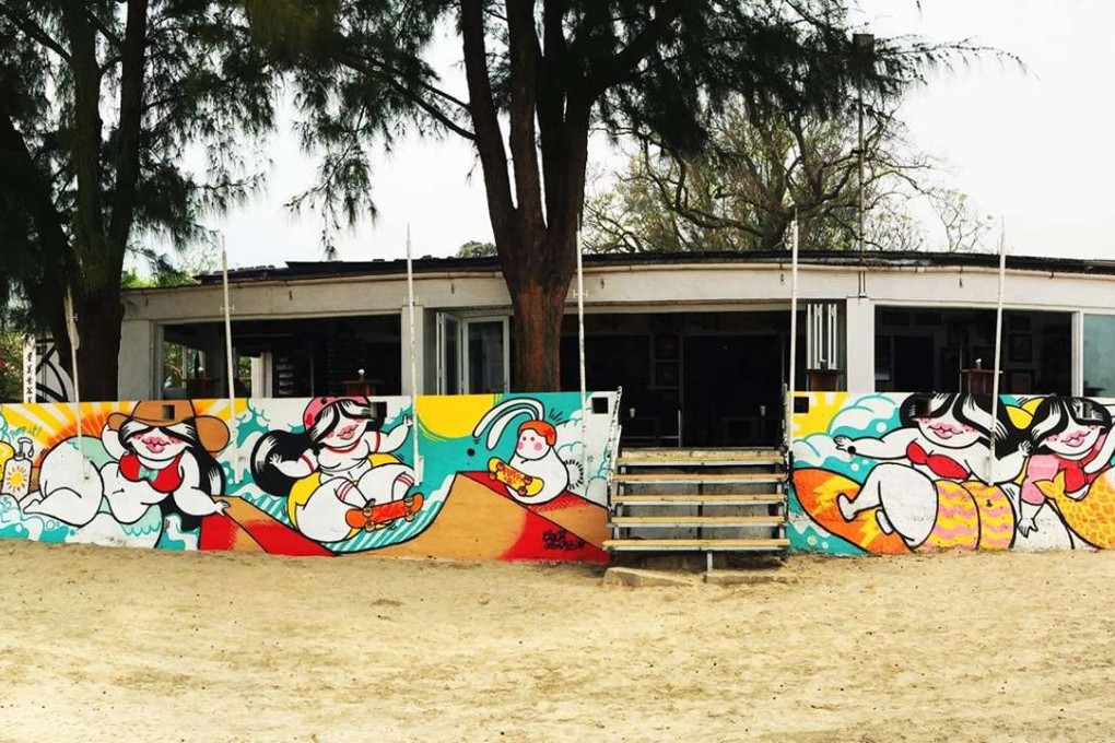 Outside Mavericks on Pui O Beach, Lantau – grab a drink and watch the sunset far from the Sevens action.