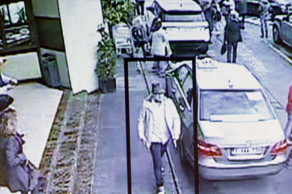 A suspect in the attack which took place at the Brussels international airport of Zaventem is seen in this CCTV image made available by Belgian Police on Thursday. Photo: Reuters