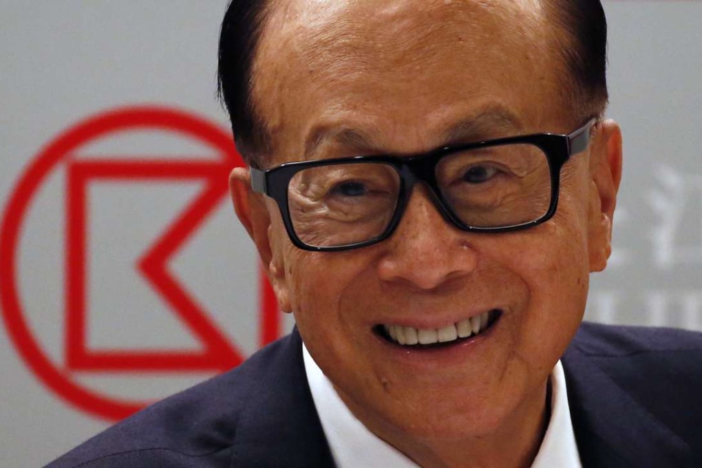 CK Hutchison Holdings, chaired by Hong Kong billionaire Li Ka-shing, has a 10.21 per cent weighting in the Hang Seng HK 35, the largest of any company. Photo: Reuters