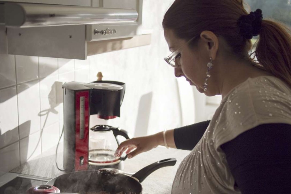 The kitchen is the deadliest place for indoor air pollution in Hong Kong homes, tests show. Photo: Corbis
